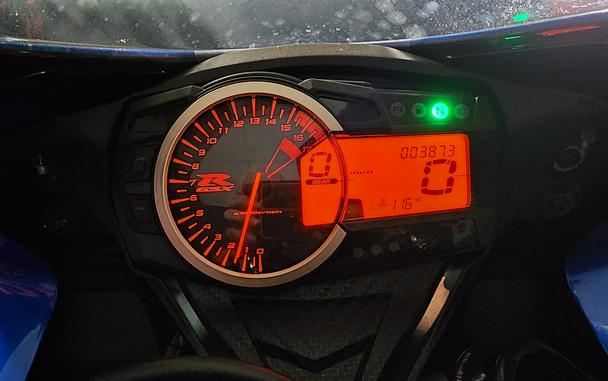 2021 SUZUKI GSX-R600 - F100072