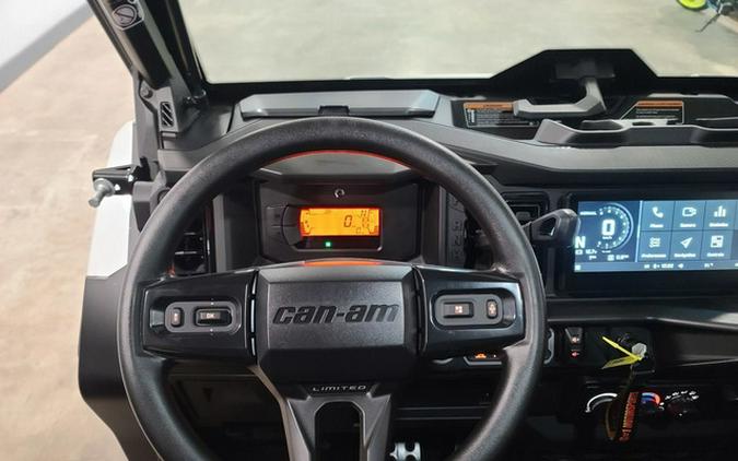 2026 Can-Am Defender MAX Limited HD11