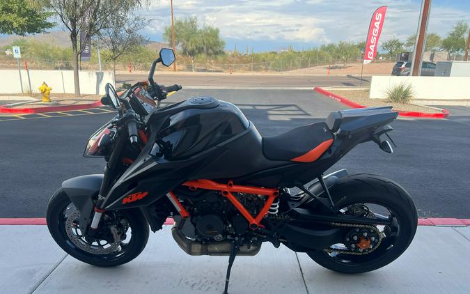 2020 KTM 1290 Super Duke R