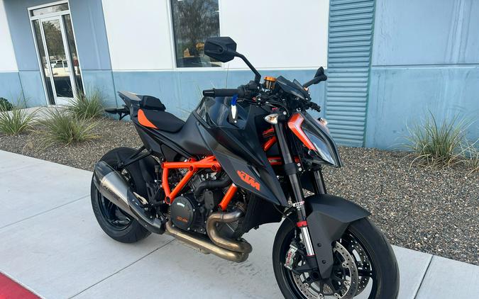 2020 KTM 1290 Super Duke R