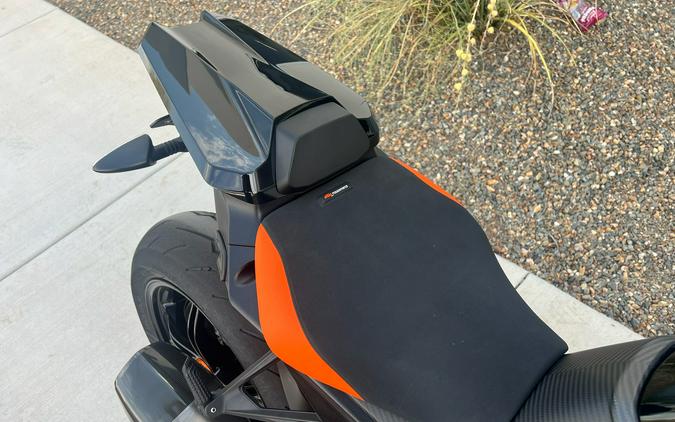 2020 KTM 1290 Super Duke R