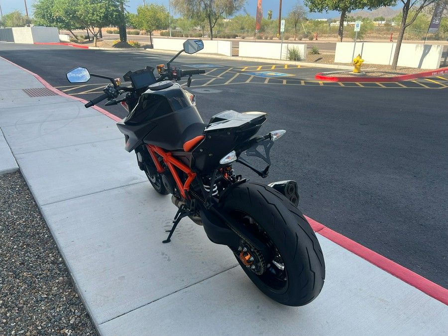 2020 KTM 1290 Super Duke R