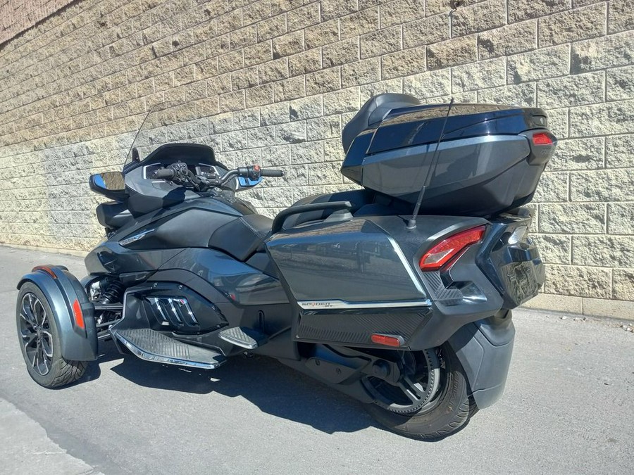 2020 Can-Am® Spyder® RT Limited Chrome