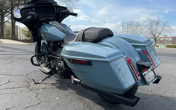 2024 FLHX Street Glide®