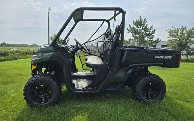 2024 Can-Am Defender DPS HD9 Tundra Green