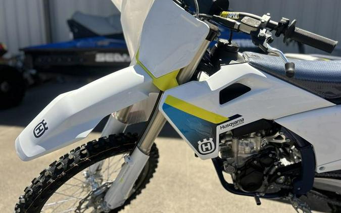 2025 Husqvarna® TC 250