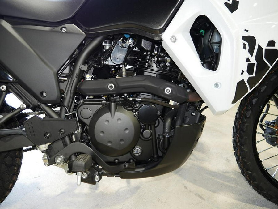 2025 Kawasaki KLR®650 Pearl Crystal White/Metallic Carbon Gray ABS