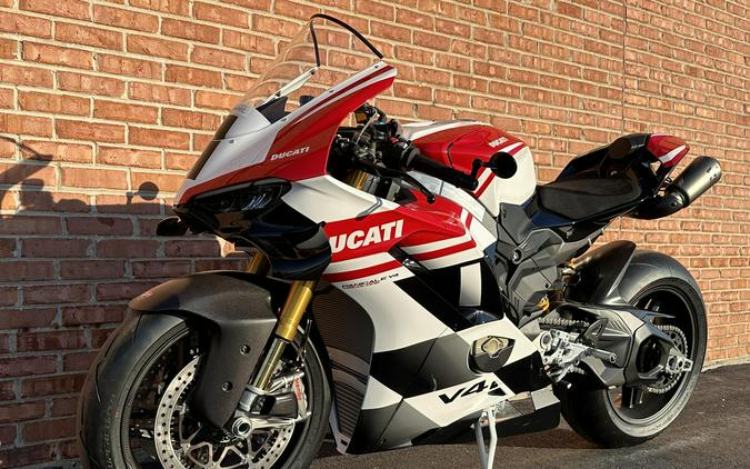 2025 Ducati Panigale V4 Tricolore
