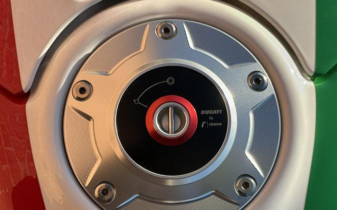 2025 Ducati Panigale V4 Tricolore