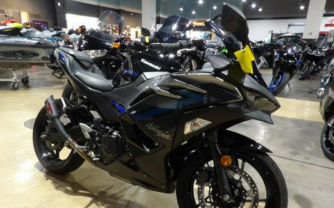 2025 Kawasaki Ninja 500 ABS