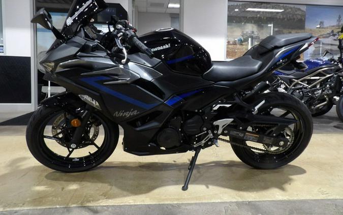 2025 Kawasaki Ninja 500 ABS