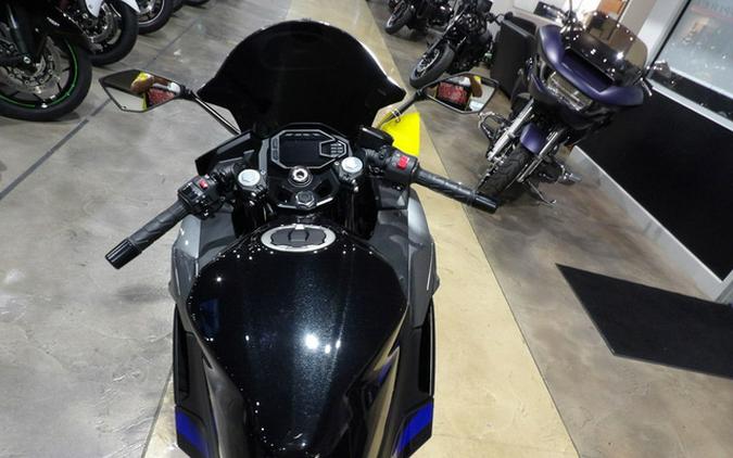 2025 Kawasaki Ninja 500 ABS