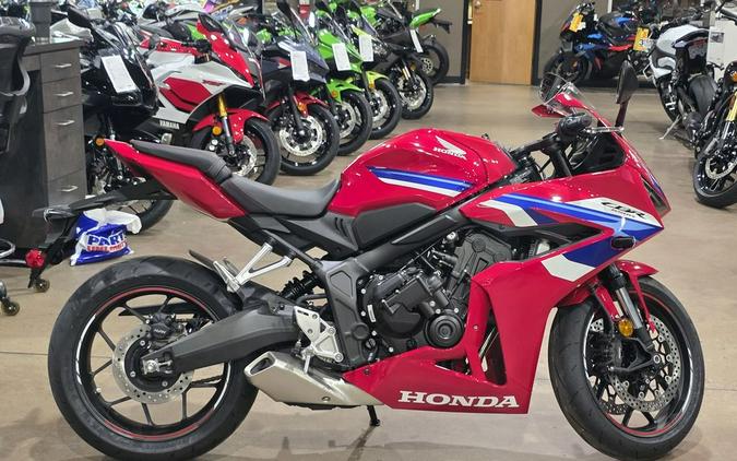 2026 Honda CB650R E-Clutch
