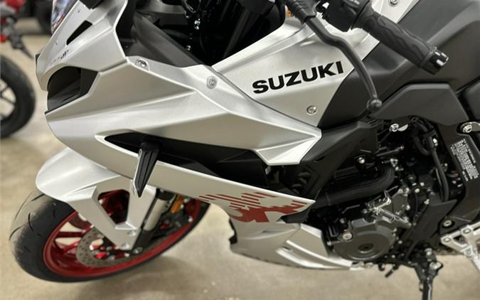 2024 Suzuki GSX-8R