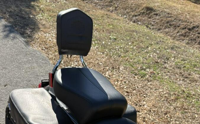 2016 Harley-Davidson® FLSTC Heritage Softail® Classic