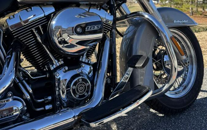 2016 Harley-Davidson® FLSTC Heritage Softail® Classic