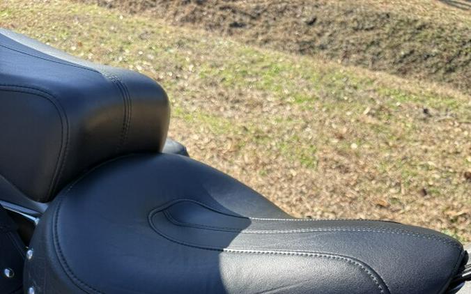 2016 Harley-Davidson® FLSTC Heritage Softail® Classic