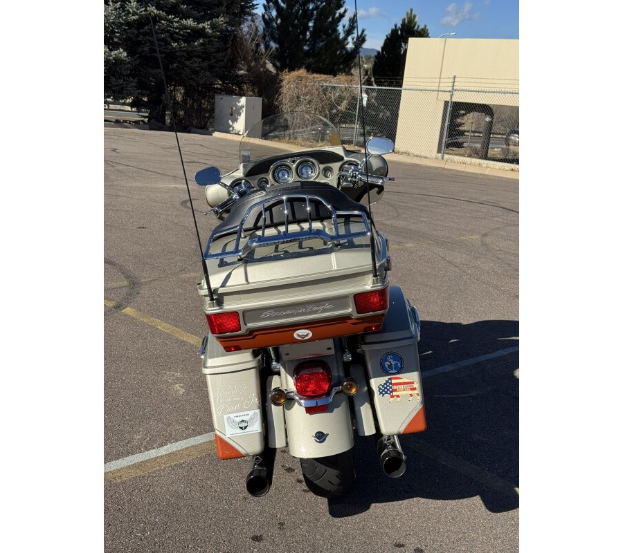 2009 CVO™ Ultra Classic® Electra Glide®