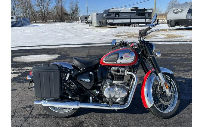 2024 Royal Enfield CLASSIC 350 - CHROME RED