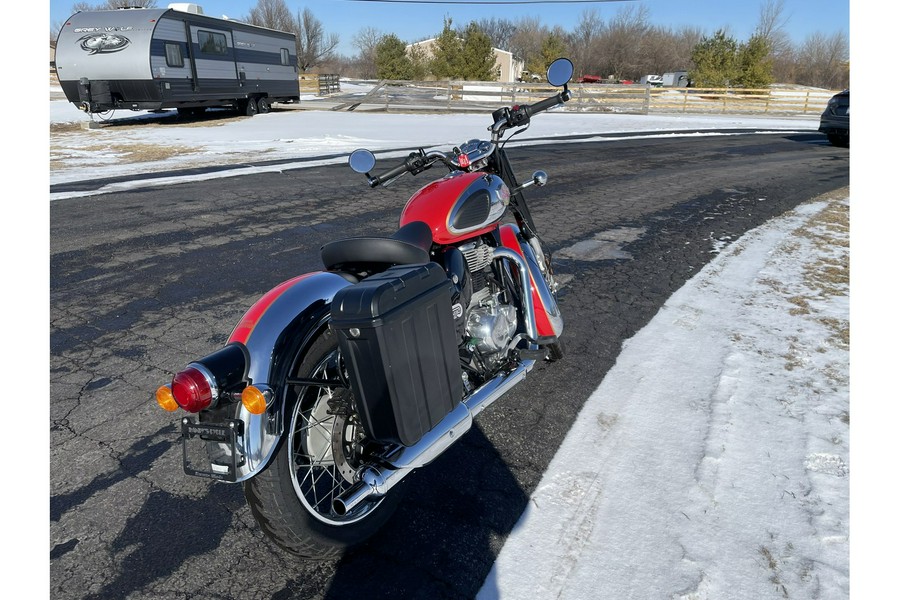 2024 Royal Enfield CLASSIC 350 - CHROME RED