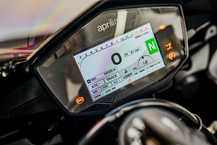2017 Aprilia RSV4 RR ABS