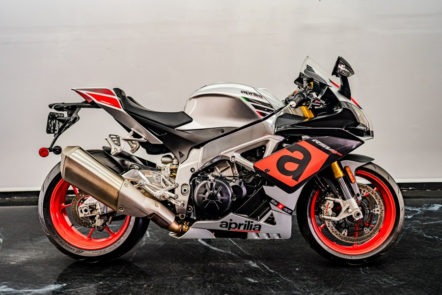 2017 Aprilia RSV4 RR ABS