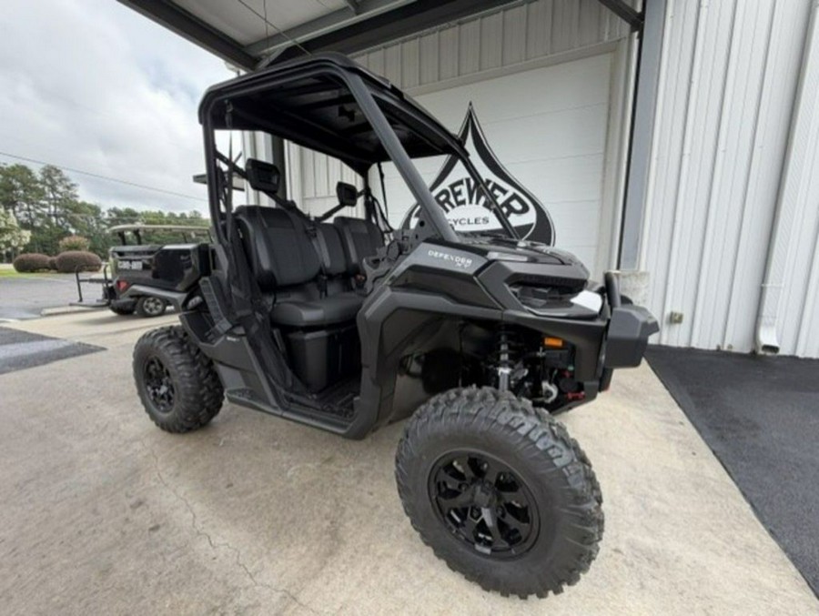 2026 Can-Am® Defender XT HD11