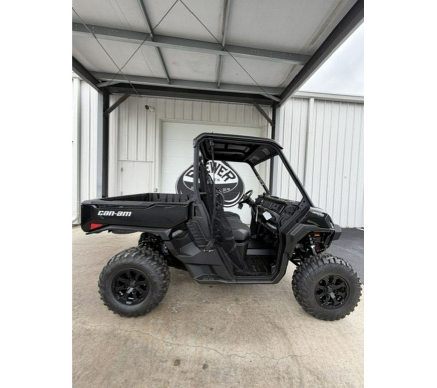 2026 Can-Am® Defender XT HD11