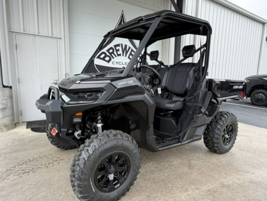 2026 Can-Am® Defender XT HD11