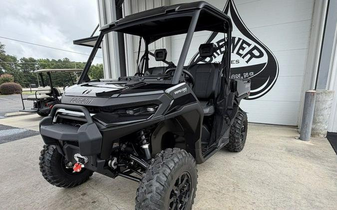 2026 Can-Am® Defender XT HD11