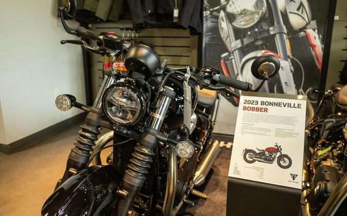 2023 Triumph Bonneville Bobber Jet Black