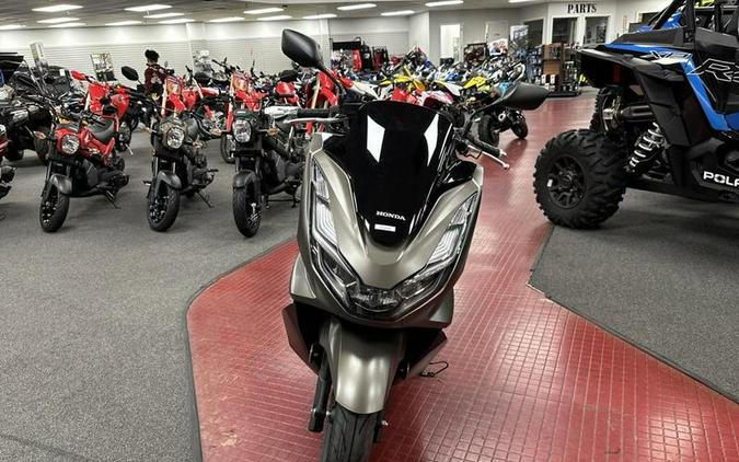 2023 Honda® PCX