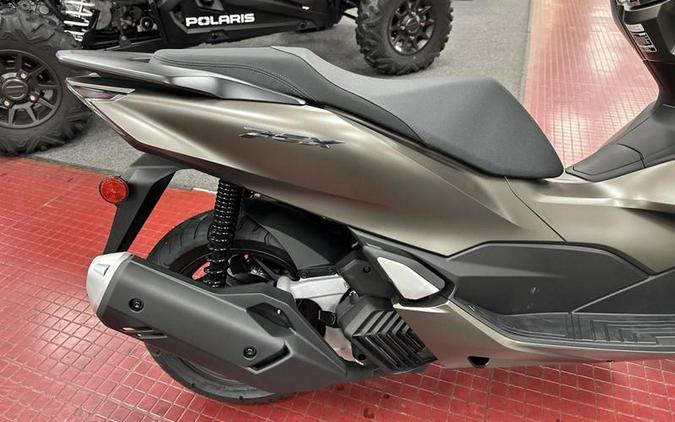 2023 Honda® PCX