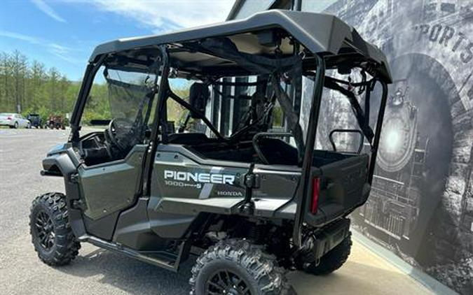 2024 Honda Pioneer 1000-5 Deluxe