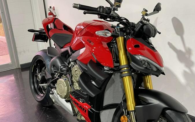 2024 Ducati Streetfighter V4 S Red