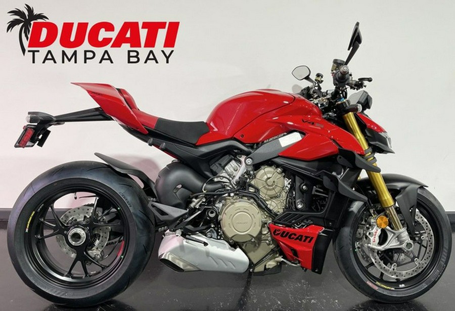 2024 Ducati Streetfighter V4 S Red