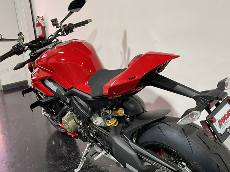 2024 Ducati Streetfighter V4 S Red