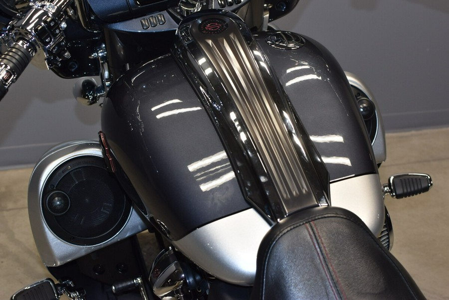 2019 Harley-Davidson CVO Street Glide