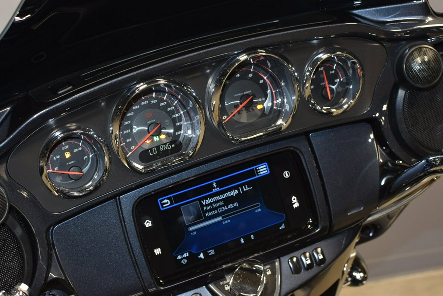 2019 Harley-Davidson CVO Street Glide