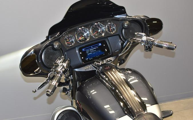 2019 Harley-Davidson CVO Street Glide