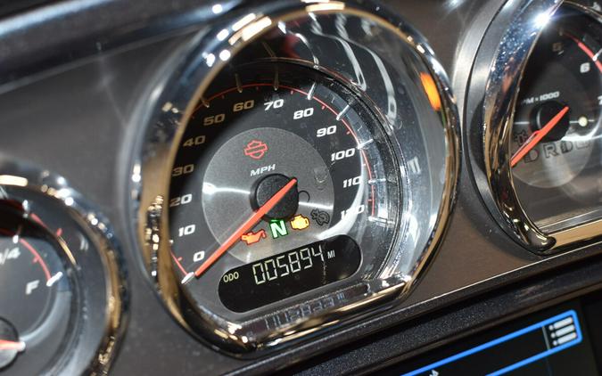 2019 Harley-Davidson CVO Street Glide