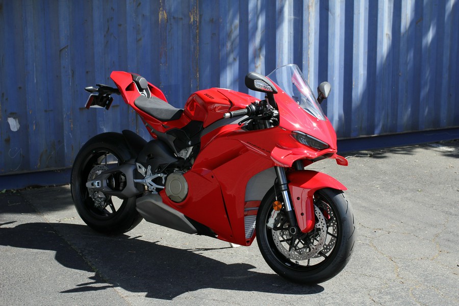 2026 Ducati Panigale V4