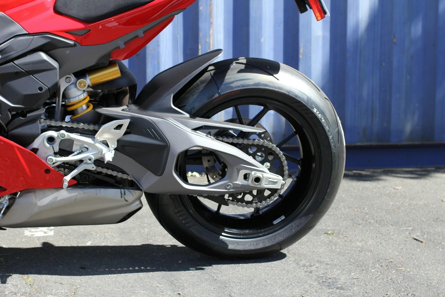 2026 Ducati Panigale V4