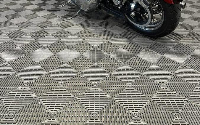 2012 HARLEY-DAVIDSON SUPER GLIDE CUSTOM