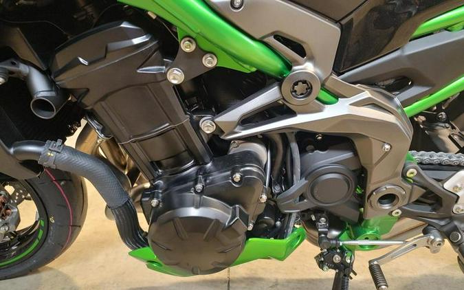 2024 Kawasaki Z900 SE ABS