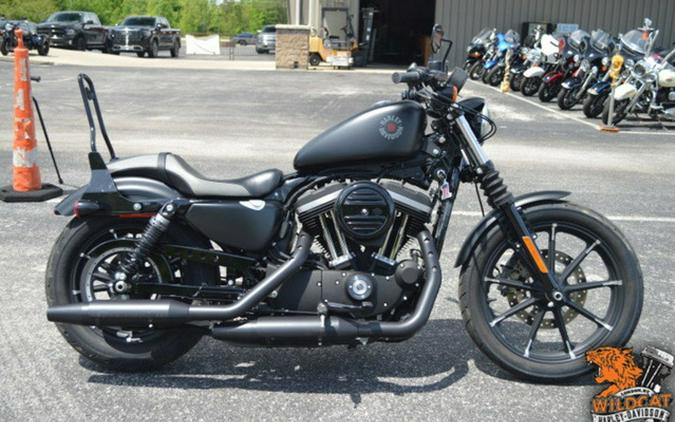 2022 Harley-Davidson Iron 883 Review [Air-Cooled Sportster]