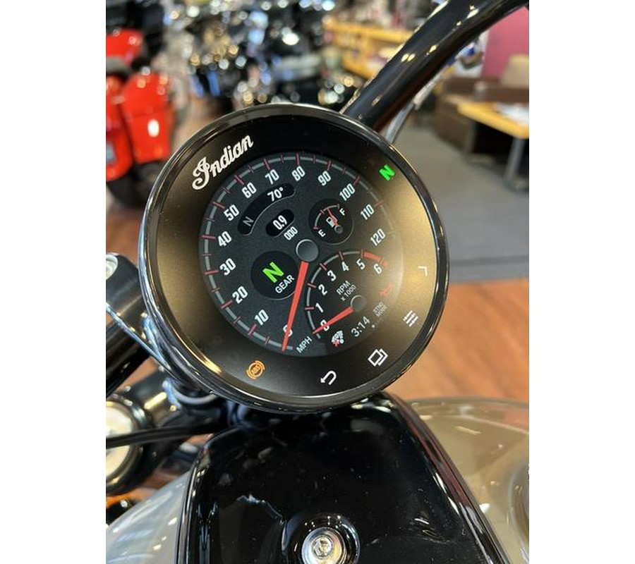 2023 Indian Motorcycle® Chief Dark Horse® Quartz Gray