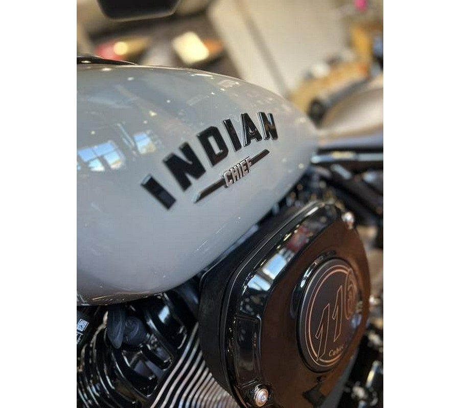 2023 Indian Motorcycle® Chief Dark Horse® Quartz Gray