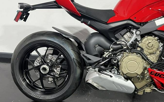 2024 Ducati Streetfighter V4 Red