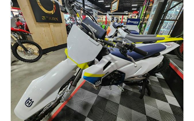 2025 Husqvarna Motorcycles TC 300